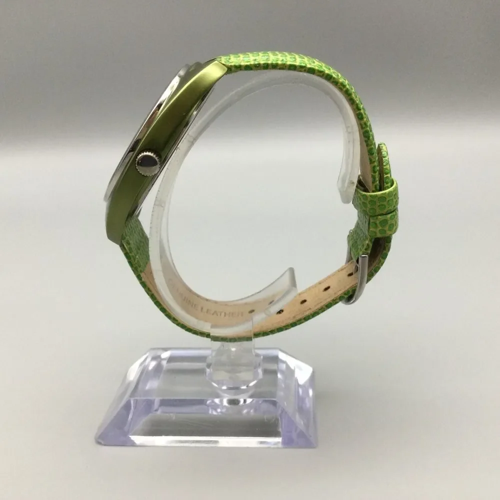 Joan Rivers Watch Women 40mm Silver Tone Green Leather Band New Battery - Picture 3 of 13